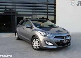 Хендай i30, объемом двигателя 1.4 л и пробегом 148 тыс. км за 7451 $, фото 12 на Automoto.ua