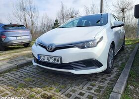 Тойота Ауріс, об'ємом двигуна 1.36 л та пробігом 177 тис. км за 7754 $, фото 3 на Automoto.ua