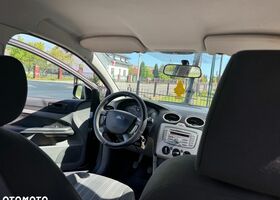 Форд Фокус, об'ємом двигуна 1.75 л та пробігом 226 тис. км за 2138 $, фото 15 на Automoto.ua