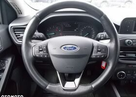 Форд Фокус, объемом двигателя 1 л и пробегом 100 тыс. км за 11425 $, фото 10 на Automoto.ua