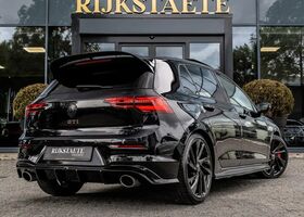 Фольксваген Гольф ГТИ 2021 в Европе на Automoto.ua Черный Фольксваген Гольф ГТИ, объемом двигателя 1.98 л и пробегом 72 тыс. км за 48951 $, фото 4 на Automoto.ua