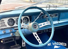 Синій Джип Wagoneer, об'ємом двигуна 0 л та пробігом 111 тис. км за 48913 $, фото 9 на Automoto.ua