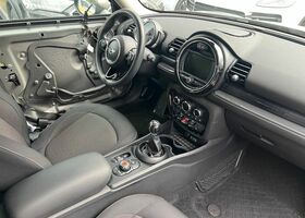 Серый Мини One Clubman, объемом двигателя 1.5 л и пробегом 72 тыс. км за 7524 $, фото 9 на Automoto.ua