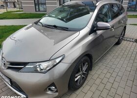 Тойота Ауріс, об'ємом двигуна 1.6 л та пробігом 129 тис. км за 10799 $, фото 5 на Automoto.ua