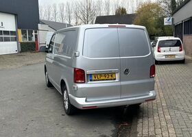 Фольксваген T6.1 Transporter 2021 у Європі на Automoto.ua Срібний Фольксваген T6.1 Transporter, об'ємом двигуна 1.97 л та пробігом 97188 тис. км за 21720 $, фото 6 на Automoto.ua