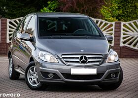 Мерседес Б-класс 2009 в Европе на Automoto.ua Серый Мерседес Б-класс, объемом двигателя 1 л и пробегом 219 тыс. км за 4819 $, фото 12 на Automoto.ua