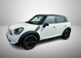 Білий Міні Cooper Countryman, об'ємом двигуна 1.6 л та пробігом 88 тис. км за 13871 $, фото 12 на Automoto.ua