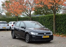 Фольксваген Поло 2021 у Європі на Automoto.ua Чорний Фольксваген Поло, об'ємом двигуна 1 л та пробігом 158 тис. км за 16756 $, фото 6 на Automoto.ua