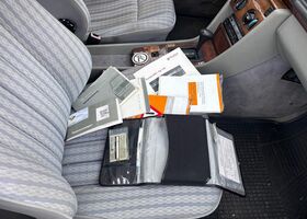 Мерседес 200 1991 в Европе на Automoto.ua Белый Мерседес 200, объемом двигателя 2 л и пробегом 200 тыс. км за 4141 $, фото 2 на Automoto.ua