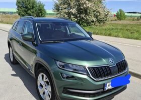 Шкода Kodiaq, объемом двигателя 1.97 л и пробегом 136 тыс. км за 25054 $, фото 2 на Automoto.ua