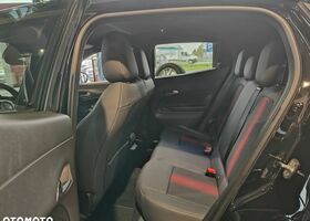 Альфа Ромео Джуниор 2025 в Европе на Automoto.ua Красный Альфа Ромео Джуниор, объемом двигателя 1 л и пробегом 1 тыс. км за 35473 $, фото 7 на Automoto.ua