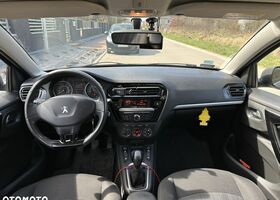 Пежо 301, объемом двигателя 1.59 л и пробегом 128 тыс. км за 6803 $, фото 16 на Automoto.ua