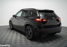 Мерседес ГЛА-Клас 2025 у Європі на Automoto.ua Чорний Мерседес ГЛА-Клас, об'ємом двигуна 1 л та пробігом 1 тис. км за 48176 $, фото 5 на Automoto.ua