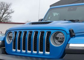 Синій Джип Gladiator, об'ємом двигуна 2.99 л та пробігом 26 тис. км за 61269 $, фото 10 на Automoto.ua