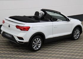 Фольксваген Ти-Рок 2020 в Европе на Automoto.ua Белый Фольксваген Ти-Рок, объемом двигателя 1 л и пробегом 23 тыс. км за 28924 $, фото 7 на Automoto.ua