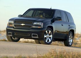 Шевроле Трейлблейзер, Позашляховик / Кросовер 2006 - 2012 6.0 i V8 16V SS AWD