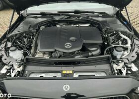 Мерседес Ц-Класс 2024 в Европе на Automoto.ua Черный Мерседес Ц-Класс, объемом двигателя 1 л и пробегом 1 тыс. км за 51744 $, фото 17 на Automoto.ua