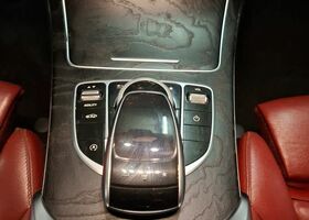 Мерседес Ц-Класс 2015 в Европе на Automoto.ua Белый Мерседес Ц-Класс, объемом двигателя 3 л и пробегом 191 тыс. км за 88900 $, фото 19 на Automoto.ua