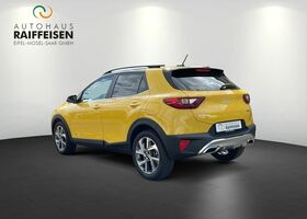 Желтый Киа Stonic, объемом двигателя 1 л и пробегом 9 тыс. км за 24747 $, фото 3 на Automoto.ua