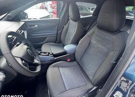 Альфа Ромео Джуниор 2025 в Европе на Automoto.ua Синий Альфа Ромео Джуниор, объемом двигателя 1 л и пробегом 1 тыс. км за 31695 $, фото 12 на Automoto.ua