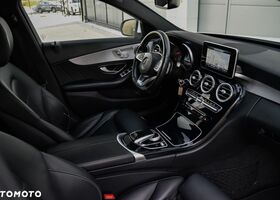 Мерседес Ц-Класс 2018 в Европе на Automoto.ua Белый Мерседес Ц-Класс, объемом двигателя 1 л и пробегом 161 тыс. км за 98850 $, фото 6 на Automoto.ua