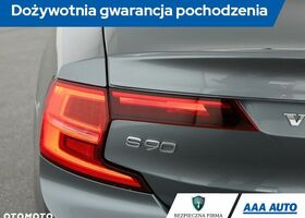 Вольво С90, объемом двигателя 1.97 л и пробегом 143 тыс. км за 24406 $, фото 21 на Automoto.ua