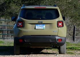 Jeep Renegade 2016 на тест-драйве, фото 5