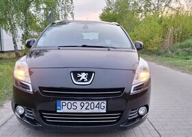 Пежо 5008, об'ємом двигуна 2 л та пробігом 216 тис. км за 5810 $, фото 1 на Automoto.ua