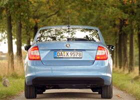 Шкода Рапід, Седан 2012 - н.в. 1.2 TSi MT (105 Hp)