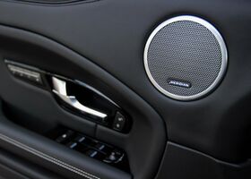Land Rover Range Rover Evoque 2018 зображення 24 Land Rover Range Rover Evoque 2018 на тест-драйві, фото 24