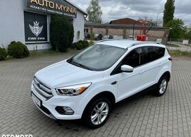 Форд Куга, об'ємом двигуна 2 л та пробігом 175 тис. км за 13801 $, фото 8 на Automoto.ua