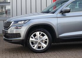 Шкода Kodiaq, об'ємом двигуна 1.5 л та пробігом 50 тис. км за 40356 $, фото 2 на Automoto.ua