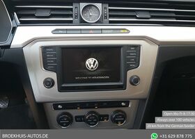 Фольксваген Пассат Вариант 2015 в Европе на Automoto.ua Черный Фольксваген Пассат Вариант, объемом двигателя 1.6 л и пробегом 311 тыс. км за 7017 $, фото 16 на Automoto.ua