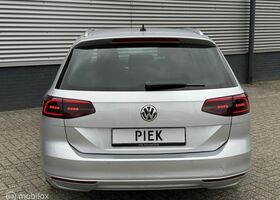 Фольксваген Пассат Варіант 2015 у Європі на Automoto.ua Сірий Фольксваген Пассат Варіант, об'ємом двигуна 1.6 л та пробігом 200 тис. км за 11791 $, фото 7 на Automoto.ua