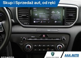 Кіа Sportage, об'ємом двигуна 1.59 л та пробігом 56 тис. км за 20734 $, фото 13 на Automoto.ua