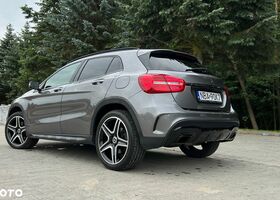 Мерседес ГЛА-Клас 2016 у Європі на Automoto.ua Сірий Мерседес ГЛА-Клас, об'ємом двигуна 1 л та пробігом 110 тис. км за 21550 $, фото 2 на Automoto.ua