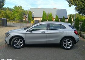 Мерседес ГЛА-Класс 2019 в Европе на Automoto.ua Серый Мерседес ГЛА-Класс, объемом двигателя 1 л и пробегом 88 тыс. км за 20218 $, фото 6 на Automoto.ua