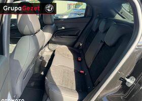 Альфа Ромео Джуниор 2025 в Европе на Automoto.ua Черный Альфа Ромео Джуниор, объемом двигателя 1 л и пробегом 5 тыс. км за 35102 $, фото 16 на Automoto.ua