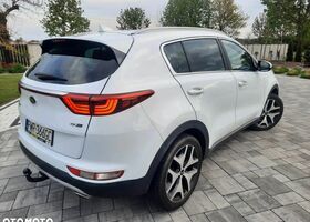 Киа Sportage, объемом двигателя 1.59 л и пробегом 130 тыс. км за 15724 $, фото 4 на Automoto.ua