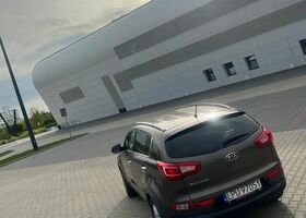 Кіа Sportage, об'ємом двигуна 2 л та пробігом 154 тис. км за 12959 $, фото 2 на Automoto.ua