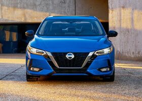 Nissan Sentra 2020 вид спереди Как выглядит новый Nissan Sentra 2020 года