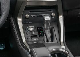 Lexus NX 2021 коробка передач Трансмиссия Lexus NX 2021 года