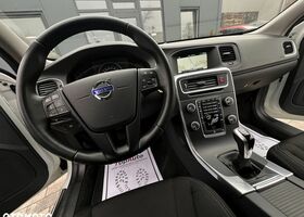 Вольво V60 Cross Country, объемом двигателя 1.97 л и пробегом 223 тыс. км за 10562 $, фото 20 на Automoto.ua