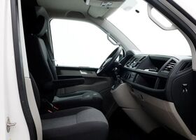 Фольксваген Transporter T6 2019 в Европе на Automoto.ua Белый Фольксваген Transporter T6, объемом двигателя 1.98 л и пробегом 116 тыс. км за 30981 $, фото 2 на Automoto.ua