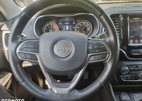 Джип Cherokee, об'ємом двигуна 1.99 л та пробігом 42 тис. км за 14903 $, фото 11 на Automoto.ua