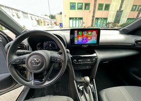 Коричневый Тойота Yaris Cross, объемом двигателя 1.49 л и пробегом 9 тыс. км за 29602 $, фото 8 на Automoto.ua