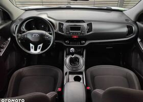 Киа Sportage, объемом двигателя 1.69 л и пробегом 235 тыс. км за 8315 $, фото 4 на Automoto.ua