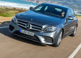 Mercedes-Benz E 220 2016 на тест-драйве, фото 2