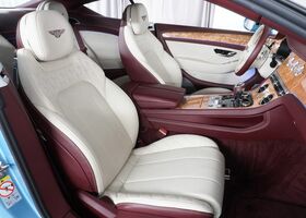 Синій Бентлі Continental GT, об'ємом двигуна 5.95 л та пробігом 22 тис. км за 217012 $, фото 10 на Automoto.ua