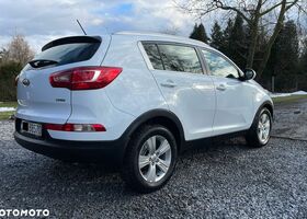 Кіа Sportage, об'ємом двигуна 1.69 л та пробігом 223 тис. км за 8186 $, фото 19 на Automoto.ua